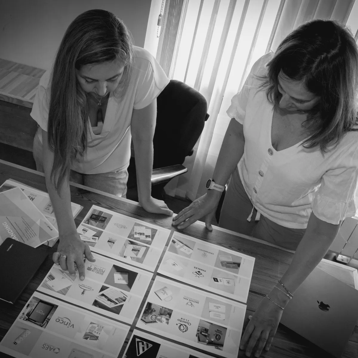 Equipo trabajando - Vale y Muriel